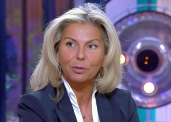 Caroline Margeridon honnête sur ce vice qui lui gâche la vie : « Je sais que je vais en m*urir »