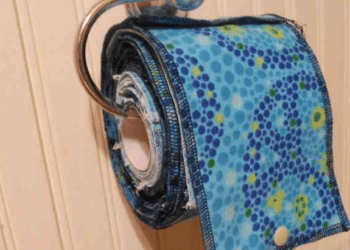 Un nombre croissant de personnes délaissent le papier toilette au profit d’un « chiffon familial » réutilisable