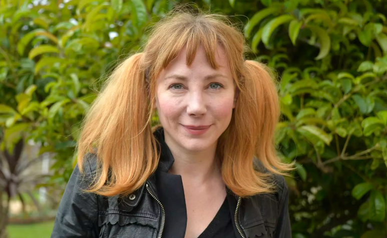 Capture decran 2025 03 19 011030 Julie Depardieu