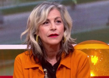 Lio balance sur sa sœur Helena Noguerra : "Un beau-père in*estueux..." 3 Lio balance sur sa sœur Helena Noguerra : "Un beau-père in*estueux..." Lio balance sur sa sœur Helena Noguerra : « Un beau-père in*estueux… »