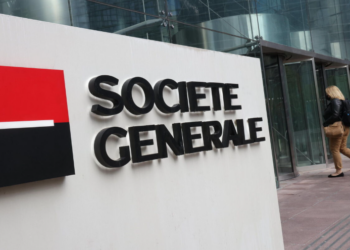 Paris : un étudiant en alternance à la Société générale détourne 65 000 euros