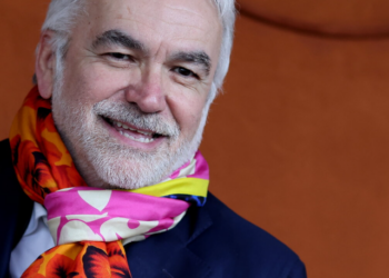 « Pas besoin de venir » : Pascal Praud met un râteau en direct à une animatrice, elle lui répond