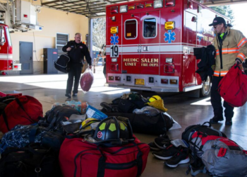 « Tout ce dont on rêvait » : un pompier qui n’arrivait pas à avoir d’enfant adopte un bébé abandonné devant sa caserne