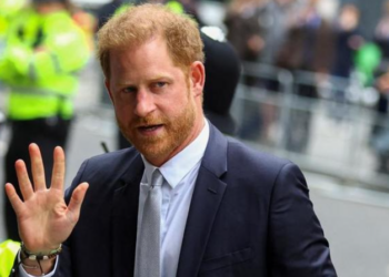 Prince Harry exilé aux USA, l’ex-majordome de Charles III balance sur "la raison pour laquelle il ne reviendra pas" en Angleterre 8 Prince Harry exilé aux USA, l’ex-majordome de Charles III balance sur "la raison pour laquelle il ne reviendra pas" en Angleterre Prince Harry exilé aux USA, l’ex-majordome de Charles III balance sur « la raison pour laquelle il ne reviendra pas » en Angleterre