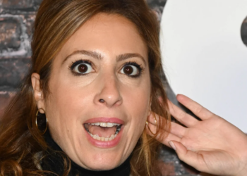 Léa Salamé : cet énorme risque qu’elle pourrait prendre à deux ans de la présidentielle