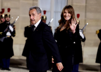 Carla Bruni et Nicolas Sarkozy : leur fille Giulia “traînée dans la boue” et ça fait peur à Guy Carlier