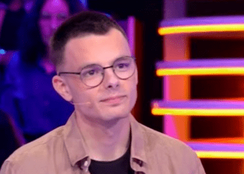 Emilien enfin éliminé des 12 Coups de midi, après plus de 500 participations ? Cette déclaration de Jean-Luc Reichmann en dit long 11 Emilien enfin éliminé des 12 Coups de midi, après plus de 500 participations ? Cette déclaration de Jean-Luc Reichmann en dit long Emilien enfin éliminé des 12 Coups de midi, après plus de 500 participations ? Cette déclaration de Jean-Luc Reichmann en dit long