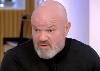 Cyril Hanouna bientôt dans le groupe M6, Philippe Etchebest se lâche : « Je m’en fous »