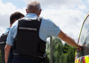 Décès d’Emile : "L’intervention d’un tiers ne fait aucun doute", qui sont les 17 suspects dans le viseur des enquêteurs ? 10 Décès d’Emile : "L’intervention d’un tiers ne fait aucun doute", qui sont les 17 suspects dans le viseur des enquêteurs ? Décès d’Emile : « L’intervention d’un tiers ne fait aucun doute », qui sont les 17 suspects dans le viseur des enquêteurs ?