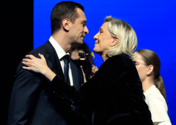 Marine Le Pen affirme pour la première fois que Jordan Bardella a "la capacité d'être président de la République" 5 Marine Le Pen affirme pour la première fois que Jordan Bardella a "la capacité d'être président de la République" Marine Le Pen affirme pour la première fois que Jordan Bardella a « la capacité d’être président de la République »