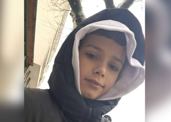 "Je ne dors plus": la mère de l'adolescent disparu à Gap affirme qu'il est parti travailler sur un point de deal 13 "Je ne dors plus": la mère de l'adolescent disparu à Gap affirme qu'il est parti travailler sur un point de deal « Je ne dors plus »: la mère de l’adolescent disparu à Gap affirme qu’il est parti travailler sur un point de deal