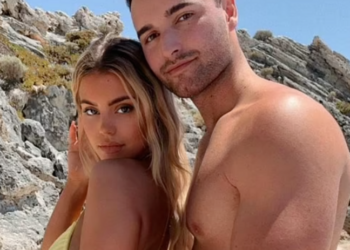 Un Australien assa*sine sa mère pour toucher son assurance-vie et maintenir le train de vie de sa copine influenceuse 12 Un Australien assa*sine sa mère pour toucher son assurance-vie et maintenir le train de vie de sa copine influenceuse Un Australien assa*sine sa mère pour toucher son assurance-vie et maintenir le train de vie de sa copine influenceuse