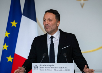 « Ça ne me rend pas fier » : pourquoi Arthur était-il récemment reçu à l&rsquo;Élysée ?