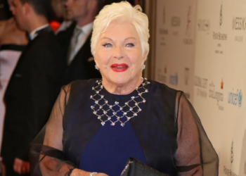 Line Renaud infidèle à son mari pendant 18 ans, elle se confie : « Je souhaite à toutes les femmes… »