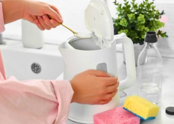 7 astuces géniales pour éliminer les taches de tartre 13 7 astuces géniales pour éliminer les taches de tartre 7 astuces géniales pour éliminer les taches de tartre