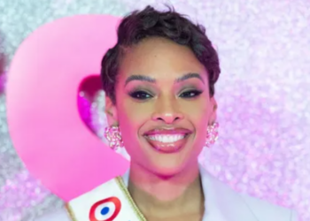 Miss France 2026 : une candidate déjà vue dans Les Trois Mousquetaires ou encore Le Comte de Monte-Cristo... qui est la nouvelle Miss Eure-et-Loir ? 10 Miss France 2026 : une candidate déjà vue dans Les Trois Mousquetaires ou encore Le Comte de Monte-Cristo... qui est la nouvelle Miss Eure-et-Loir ? Miss France 2026 : une candidate déjà vue dans Les Trois Mousquetaires ou encore Le Comte de Monte-Cristo… qui est la nouvelle Miss Eure-et-Loir ?