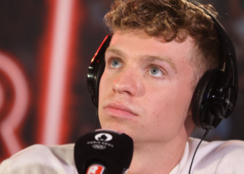 « Je n&rsquo;arrivais pas à respirer » : Léon Marchand se confie sur l&rsquo;accident inquiétant qui lui est arrivé en Australie