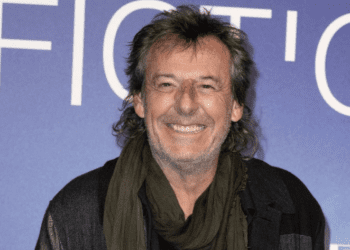 Jean-Luc Reichmann : son salaire impressionnant et sa fortune de multimillionnaire en font l’un des animateurs les plus riches du PAF