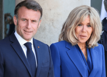Brigitte Macron : cette demande spéciale à son mari Emmanuel, « Je voudrais qu&rsquo;il arrête un peu »