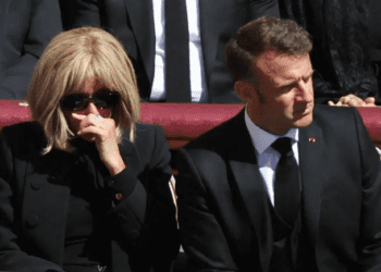 Obsèques du pape François : ce code vestimentaire respecté par Charlène de Monaco et Melania Trump mais pas par Brigitte Macron