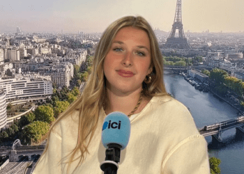 Héléna très embarrassée en plein concert sur sa tournée : une vidéo de la chanteuse fait le tour de la Toile