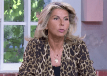 « Il est décédé dans les bras de quelqu&rsquo;un » : Caroline Margeridon en dit plus sur les circonstances du décès de Glorian Kabongo (Affaire Conclue), « parti faire une course »