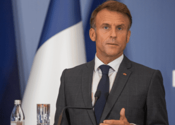 Emmanuel Macron méchamment taclé par cet ex-camarade de classe : « Un petit président »