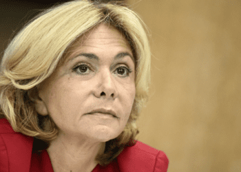 Île-de-France: Valérie Pécresse plaide pour "un service plein" et l'interdiction des grèves lors des heures de pointe dans les transports 17 Île-de-France: Valérie Pécresse plaide pour "un service plein" et l'interdiction des grèves lors des heures de pointe dans les transports Île-de-France: Valérie Pécresse plaide pour « un service plein » et l’interdiction des grèves lors des heures de pointe dans les transports