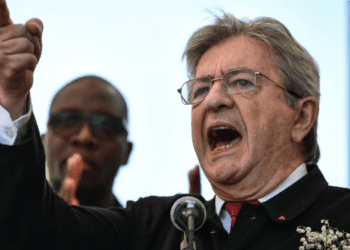 Jean-Luc Mélenchon : furax, sa fille Maryline pousse un coup de gueule, "Insupportable" 10 Jean-Luc Mélenchon : furax, sa fille Maryline pousse un coup de gueule, "Insupportable" Jean-Luc Mélenchon : furax, sa fille Maryline pousse un coup de gueule, « Insupportable »