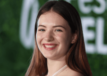 Après Danse avec les stars, Elsa Bois s’éloigne de Florent Manaudou : "Ça fait du bien" 7 Après Danse avec les stars, Elsa Bois s’éloigne de Florent Manaudou : "Ça fait du bien" Après Danse avec les stars, Elsa Bois s’éloigne de Florent Manaudou : « Ça fait du bien »