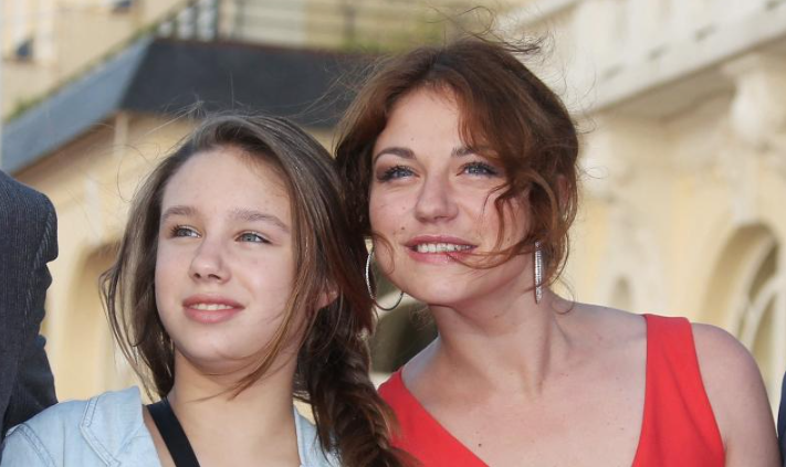 Capture decran 2025 05 07 212500 Emilie Dequenne