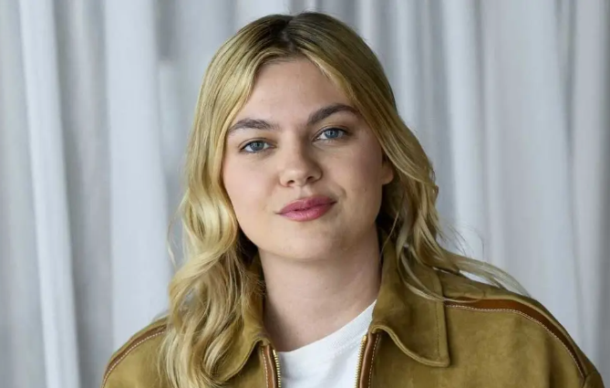 Capture decran 2025 05 09 031715 Louane