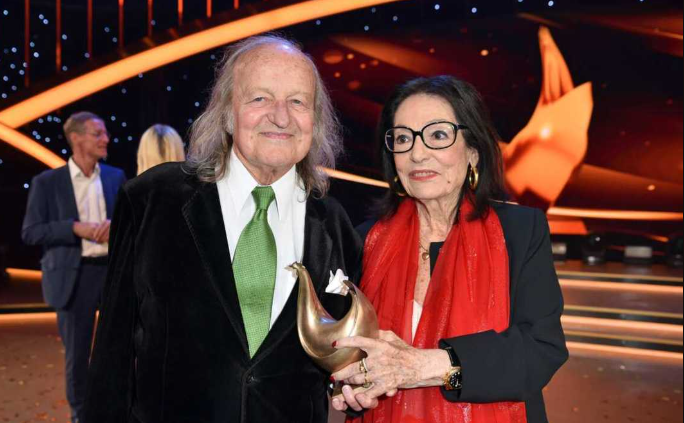 Capture decran 2025 05 09 042147 Nana Mouskouri