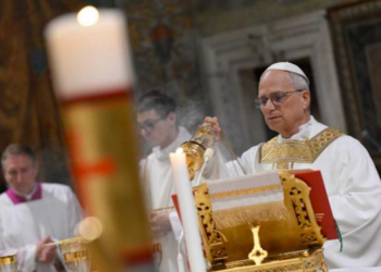 Pourquoi le fisc américain pourrait réclamer des impôts au pape Léon XIV et même auditer les comptes du Vatican