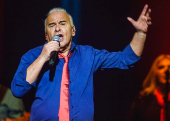 Remonté, Michel Fugain atomise Johnny Hallyday après sa mort : « Cou*llon ! »