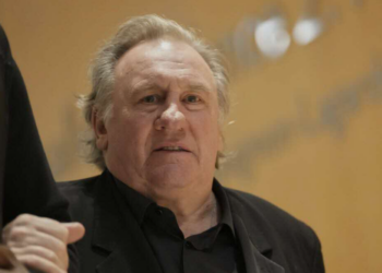 Gérard Depardieu reconnu coupable, l'acteur écope d'une lourde peine 16 Gérard Depardieu reconnu coupable, l'acteur écope d'une lourde peine Gérard Depardieu reconnu coupable, l’acteur écope d’une lourde peine