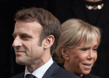 Retour sur ce moment où Brigitte Macron a évoqué l'infidélité de son mari Emmanuel 16 Retour sur ce moment où Brigitte Macron a évoqué l'infidélité de son mari Emmanuel Retour sur ce moment où Brigitte Macron a évoqué l’infidélité de son mari Emmanuel