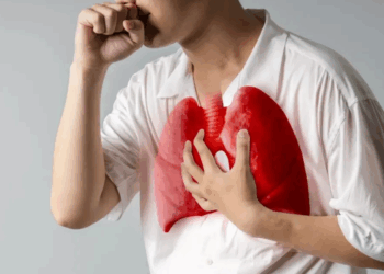 Cancer du poumon : ce test rapide avec vos pouces peut révéler un signal d’alerte à ne pas ignorer