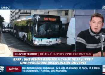 Un conducteur de bus refuse l'accès à une femme à cause de sa tenue, la RATP engage une procédure disciplinaire 10 Un conducteur de bus refuse l'accès à une femme à cause de sa tenue, la RATP engage une procédure disciplinaire Un conducteur de bus refuse l’accès à une femme à cause de sa tenue, la RATP engage une procédure disciplinaire