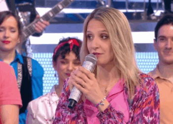 « Ce n&rsquo;est pas toujours évident » : Cindy (N&rsquo;oubliez pas les paroles) explique pourquoi elle refuse d&rsquo;apprendre de nouvelles chansons, quitte à être éliminée