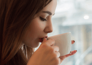 Ne buvez plus ces deux boissons dans la même journée : elles multiplient par 5 le risque de cancer, selon cette étude