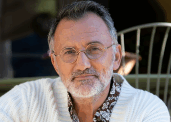 Frédéric Lopez (Un dimanche à la campagne) balance sur l’ego de certains invités : "Ils se croient plus populaires" 2 Frédéric Lopez (Un dimanche à la campagne) balance sur l’ego de certains invités : "Ils se croient plus populaires" Frédéric Lopez (Un dimanche à la campagne) balance sur l’ego de certains invités : « Ils se croient plus populaires »