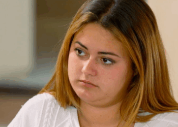 Lou Pernaut inquiète pour sa sécurité : "J'ai un peu peur de sortir" 15 Lou Pernaut inquiète pour sa sécurité : "J'ai un peu peur de sortir" Lou Pernaut inquiète pour sa sécurité : « J’ai un peu peur de sortir »