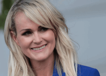 Laeticia Hallyday : bye-bye Los Angeles, et c’est aussi (et surtout ?) une question d’argent 7 Laeticia Hallyday : bye-bye Los Angeles, et c’est aussi (et surtout ?) une question d’argent Laeticia Hallyday : bye-bye Los Angeles, et c’est aussi (et surtout ?) une question d’argent