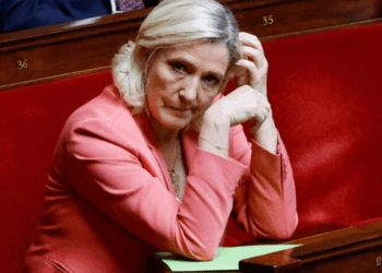La justice confirme la démission d’office de Marine Le Pen de son mandat de conseillère départementale du Pas-de-Calais 12 La justice confirme la démission d’office de Marine Le Pen de son mandat de conseillère départementale du Pas-de-Calais La justice confirme la démission d’office de Marine Le Pen de son mandat de conseillère départementale du Pas-de-Calais