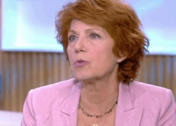 Sous le choc, Véronique Genest dévoile un secret de famille bouleversant : “Ma mère…”