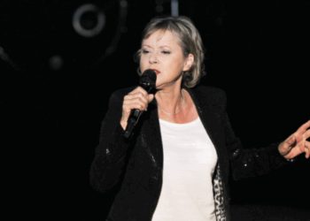 Dorothée de retour sur scène en 2026 : ce qu'il faut savoir 11 Dorothée de retour sur scène en 2026 : ce qu'il faut savoir Dorothée de retour sur scène en 2026 : ce qu’il faut savoir