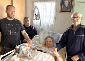 « Ils vivent dans un état de tension nerveuse extrême » : la pression monte autour des octogénaires expulsés par leur fille adoptive 2 « Ils vivent dans un état de tension nerveuse extrême » : la pression monte autour des octogénaires expulsés par leur fille adoptive « Ils vivent dans un état de tension nerveuse extrême » : la pression monte autour des octogénaires expulsés par leur fille adoptive