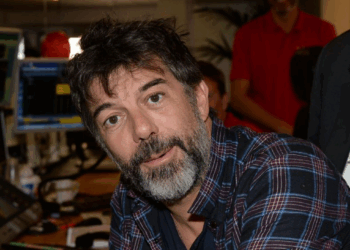 Stéphane Plaza cash sur sa mère en plein procès, "Je suis contente qu'elle soit décédé" 3 Stéphane Plaza cash sur sa mère en plein procès, "Je suis contente qu'elle soit décédé" Stéphane Plaza cash sur sa mère en plein procès, « Je suis contente qu’elle soit décédé »