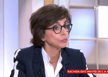 Après le clash avec Rachida Dati, la réponse ironique de C à vous : “Le plus grand danger pour les chroniqueurs, c’est la ministre” 18 Après le clash avec Rachida Dati, la réponse ironique de C à vous : “Le plus grand danger pour les chroniqueurs, c’est la ministre” Après le clash avec Rachida Dati, la réponse ironique de C à vous : “Le plus grand danger pour les chroniqueurs, c’est la ministre”